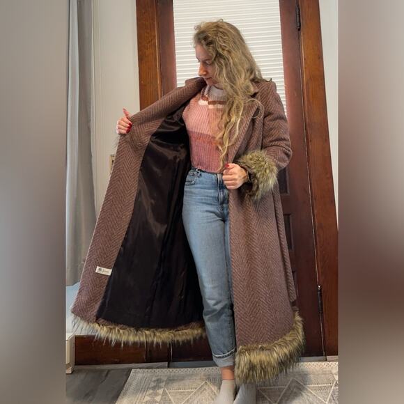 Vintage herringbone pattern 100% wool single button trench coat with tie waist - Picture 4 of 6